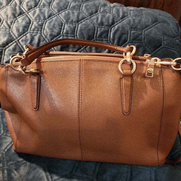 Medium Coach Christie Bag - Picture 2 of 8